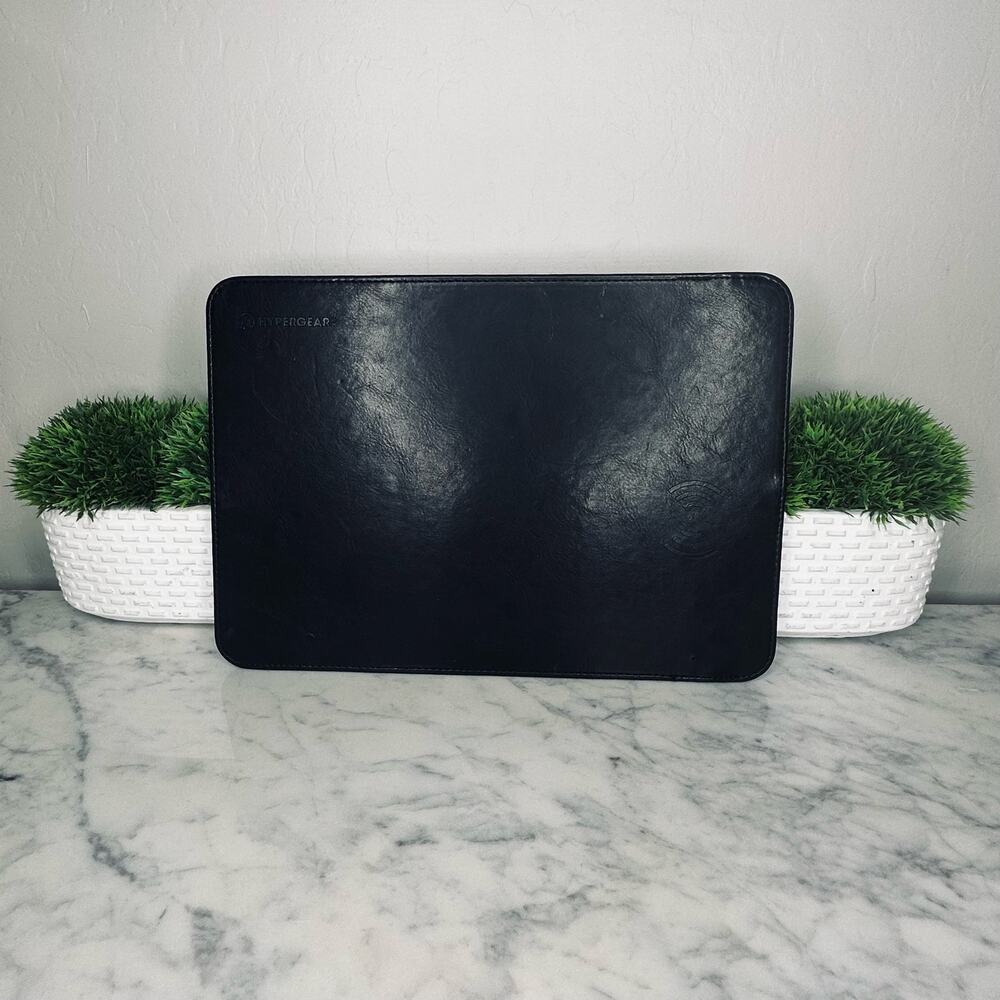 Hypergear Wireless Charging Mouse Pad 14594